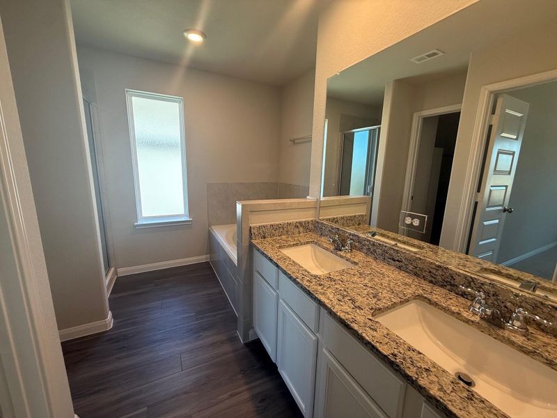 Image 34 of a home in Cliffstone Hills. Image 34 of a home in Cliffstone Hills.