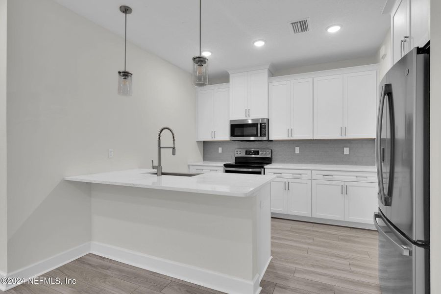 Furnished interior view inside a new home in , Ponte Vedra (Image 7).