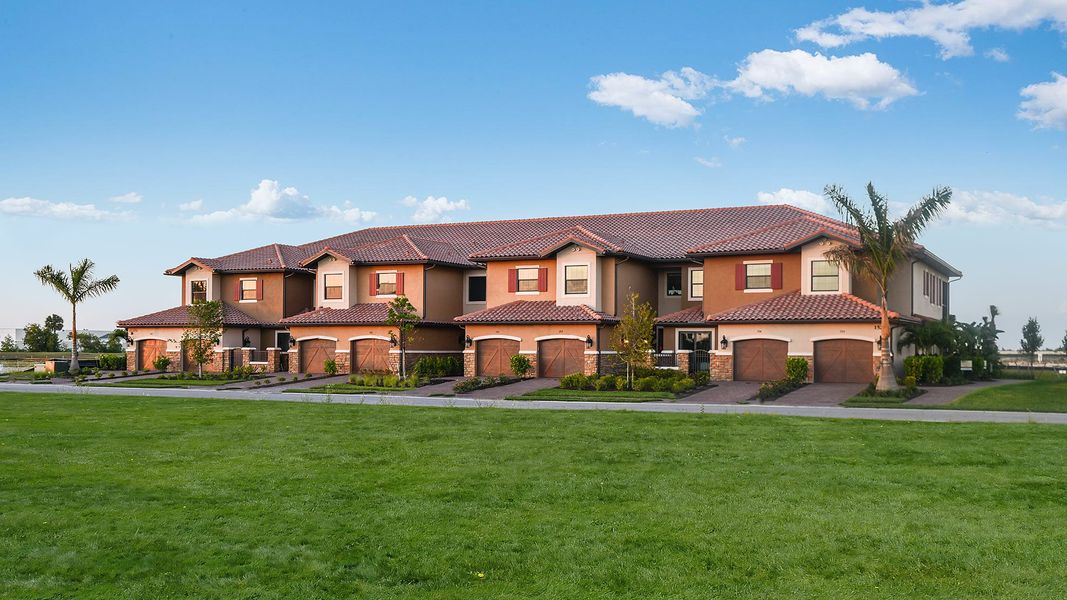 Image 15 of a home in Esplanade by the Islands Coach Homes.