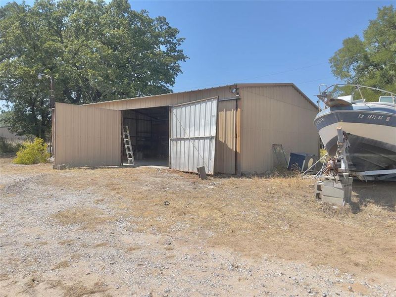 Image 23 of a home in . Image 23 of a home in .