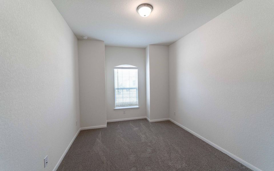 Spacious, unfurnished interior of a new home in Hannah Heights, Seguin (Image 14).