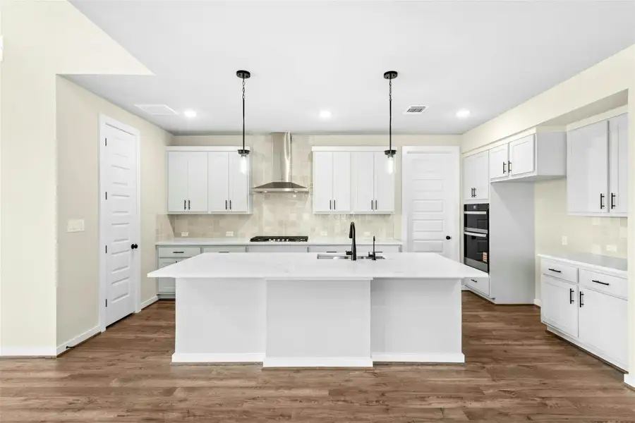 Furnished interior view inside a new home in East View Farms, Georgetown (Image 7).