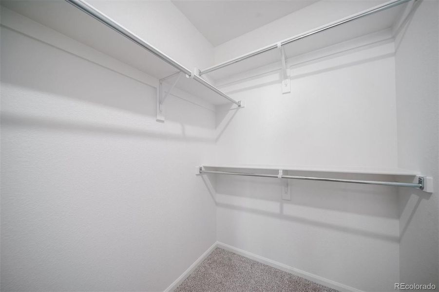 Spacious, unfurnished interior of a new home in Reunion, Commerce City (Image 20).