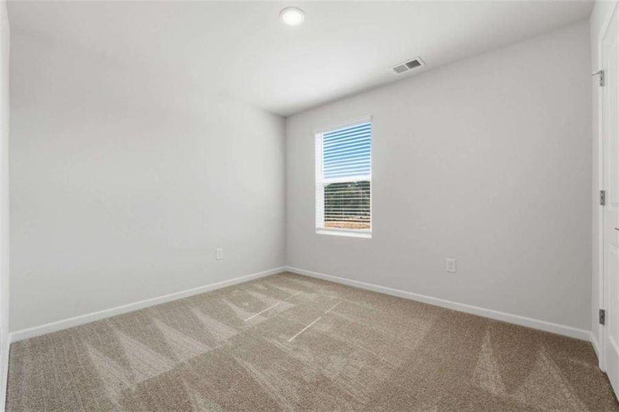 Spacious, unfurnished interior of a new home in Parkway James, Snellville (Image 12).