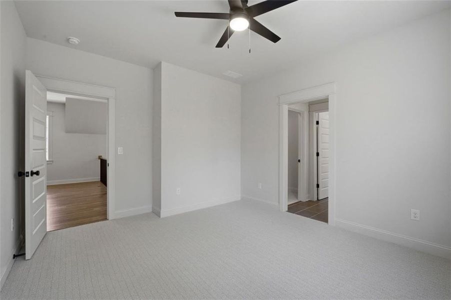 Spacious, unfurnished interior of a new home in , Marietta (Image 49).