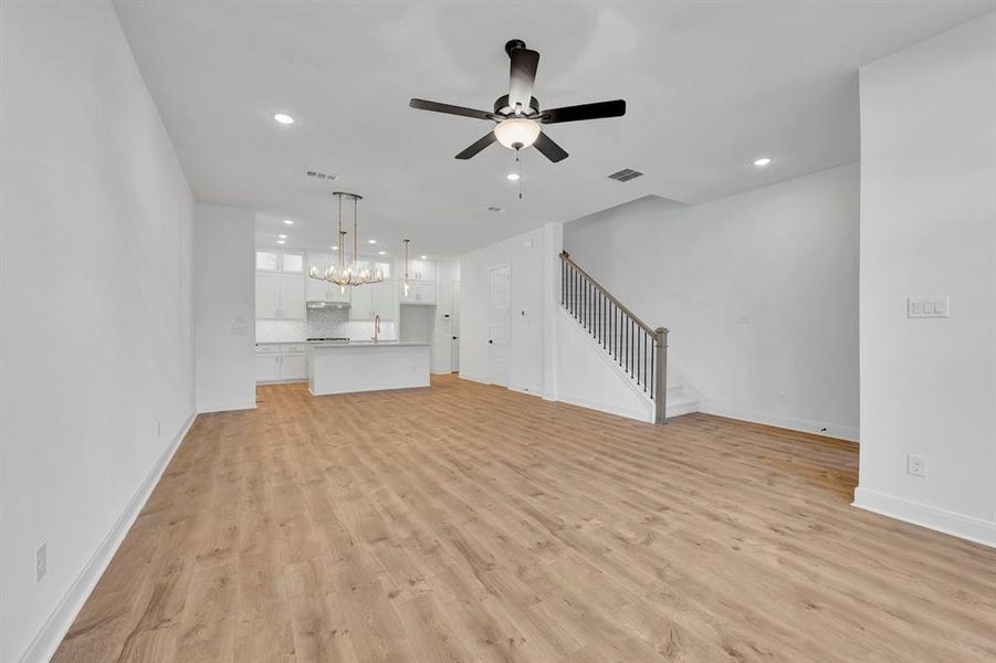 Spacious, unfurnished interior of a new home in Hillside at Las Colinas, Irving (Image 21). Spacious, unfurnished interior of a new home in Hillside at Las Colinas, Irving (Image 21).