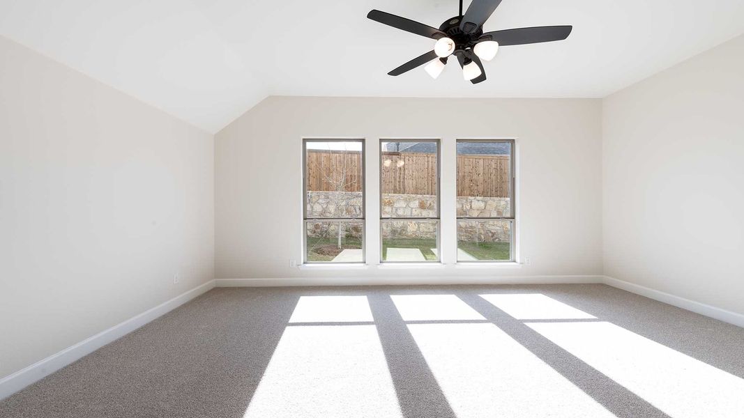 Spacious, unfurnished interior of a new home in Hillstead, Lavon (Image 23).