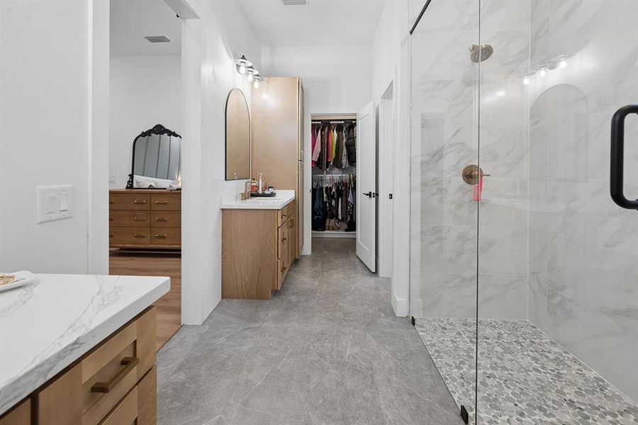 Furnished interior view inside a new home in , Fort White (Image 7).