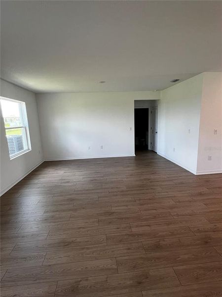 Spacious, unfurnished interior of a new home in , Parrish (Image 13).