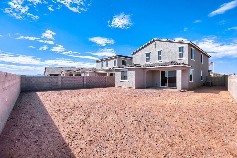 2,526sf New Home in San Tan Valley, AZ.  - Slide 32