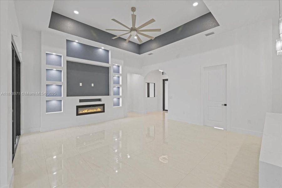 Image 32 of a home in .