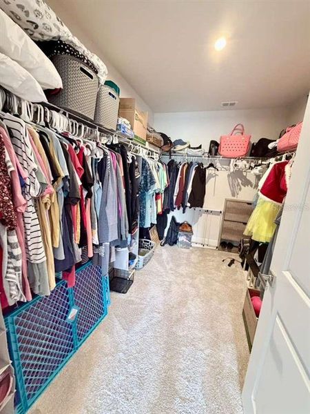 Close-up of interior finishes inside a home in , Lady Lake (Image 15).