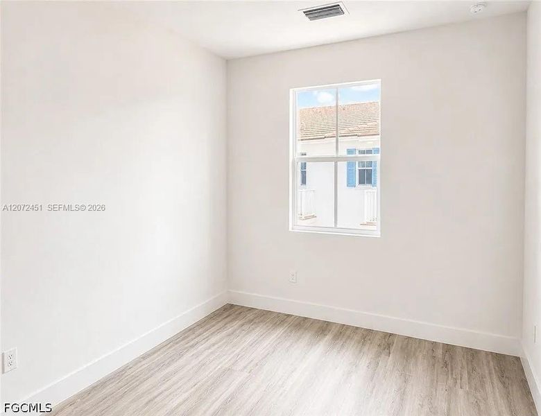 Spacious, unfurnished interior of a new home in , Cape Coral (Image 9). Spacious, unfurnished interior of a new home in , Cape Coral (Image 9).