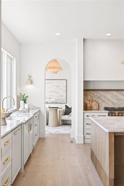 Furnished interior view inside a new home in , Atlanta (Image 20). Furnished interior view inside a new home in , Atlanta (Image 20).