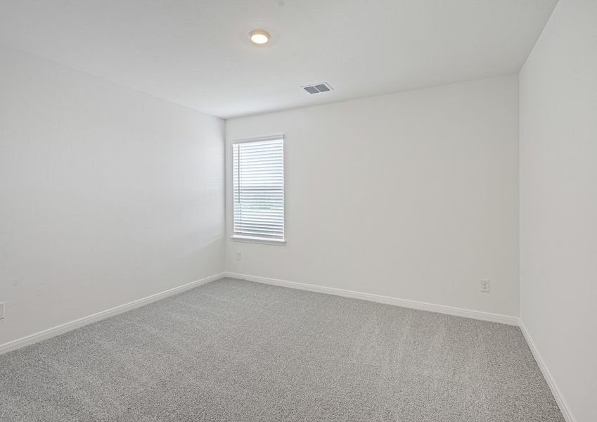 Secondary bedroom with its own bathroom