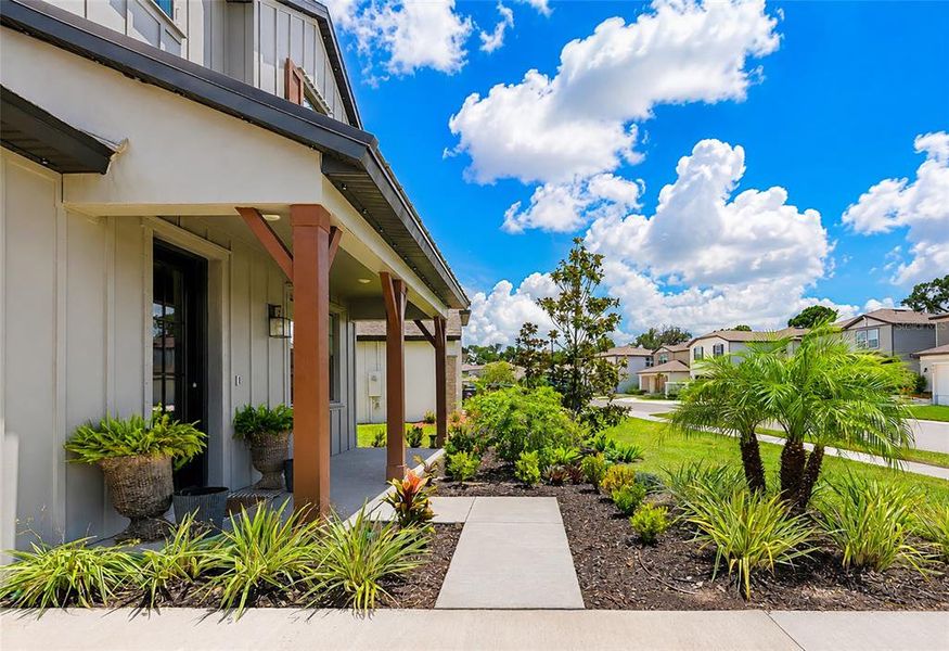 Exterior details and patio area of a home in , Parrish (Image 28).