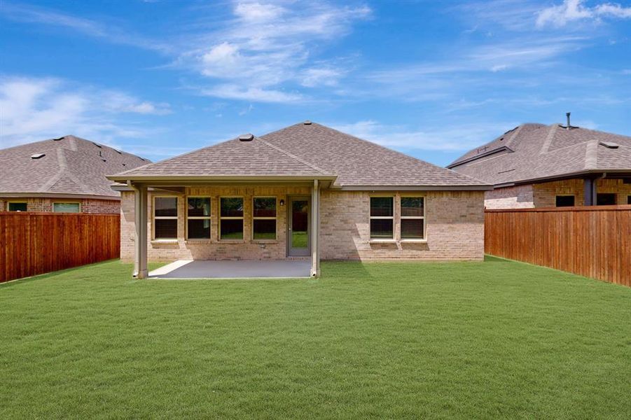 Front exterior of a new home in Kings Way, Denton, TX, highlighting curb appeal (Image 21). Front exterior of a new home in Kings Way, Denton, TX, highlighting curb appeal (Image 21).