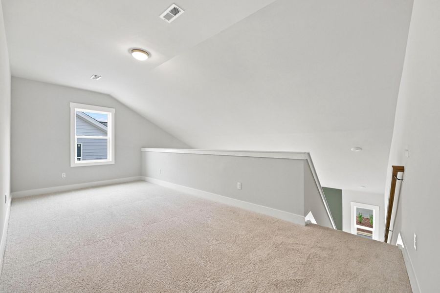 Spacious, unfurnished interior of a new home in Allen Park, Raleigh (Image 21).