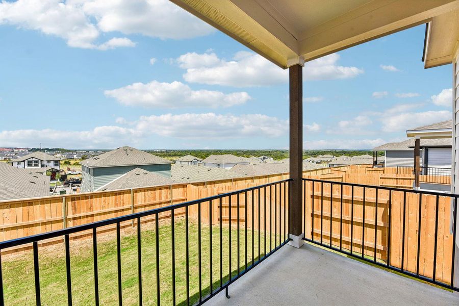 Exterior details and patio area of a home in Cloverleaf, Austin (Image 4).