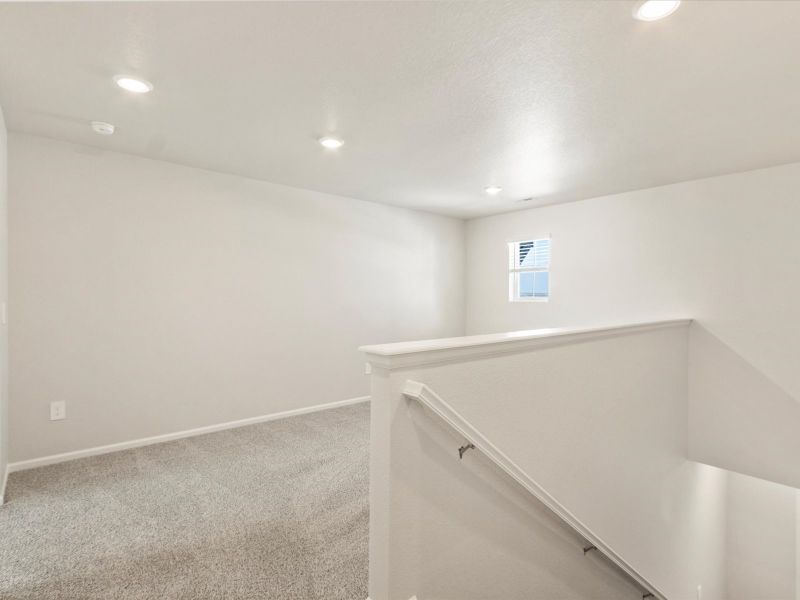 Spacious, unfurnished interior of a new home in Westgate, Greeley (Image 21).