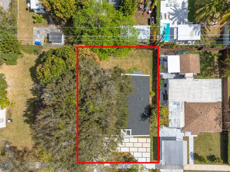 Image 33 of a home in .