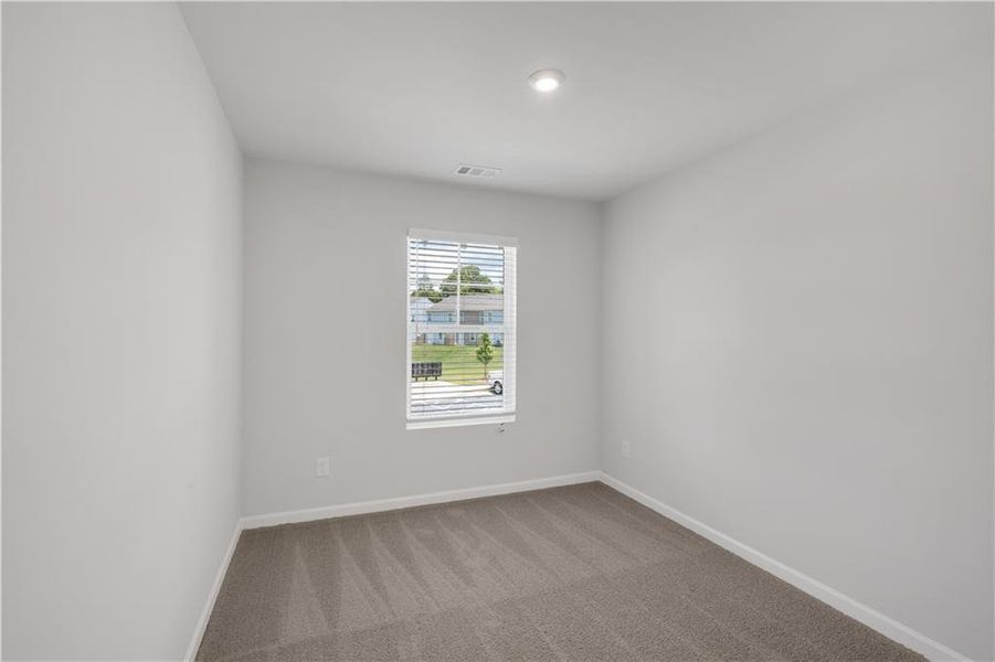 Spacious, unfurnished interior of a new home in Village Green, Adairsville (Image 31).