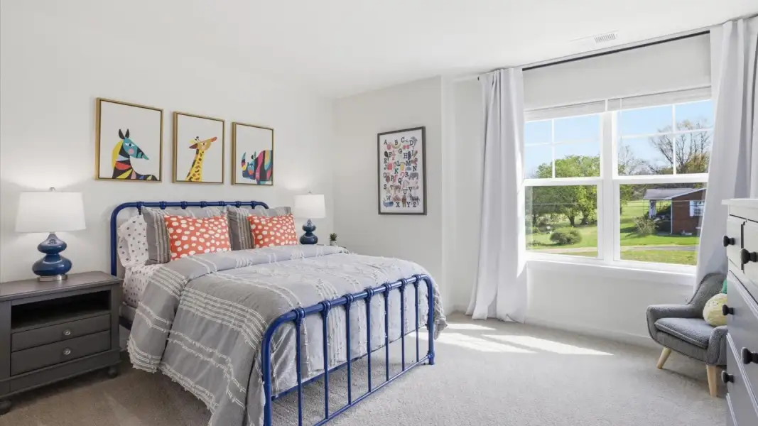Furnished interior view inside a new home in Oak Hill, Vonore (Image 30).