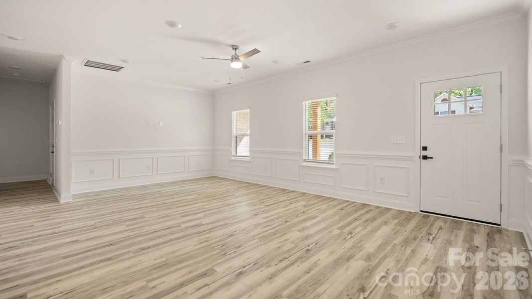 Spacious, unfurnished interior of a new home in , Lincolnton (Image 20).