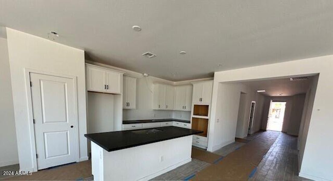 SR45 Lot 343 - Kitchen