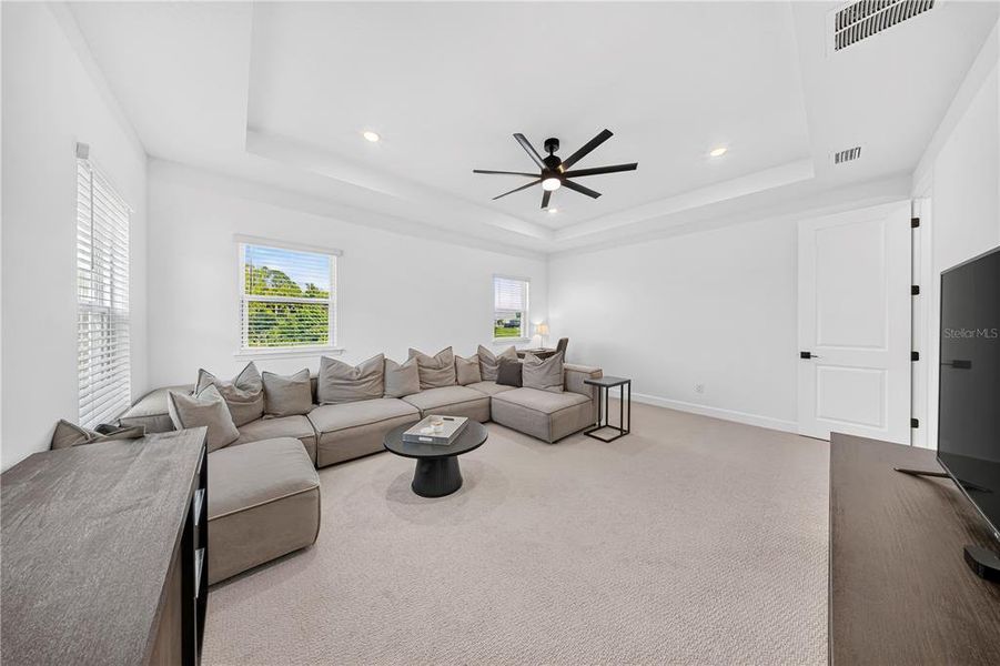 Furnished interior view inside a new home in , Wesley Chapel (Image 27).