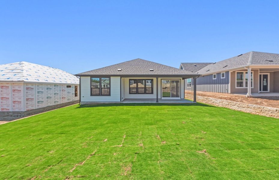 Exterior details and patio area of a home in Sun City Texas, Georgetown (Image 22).