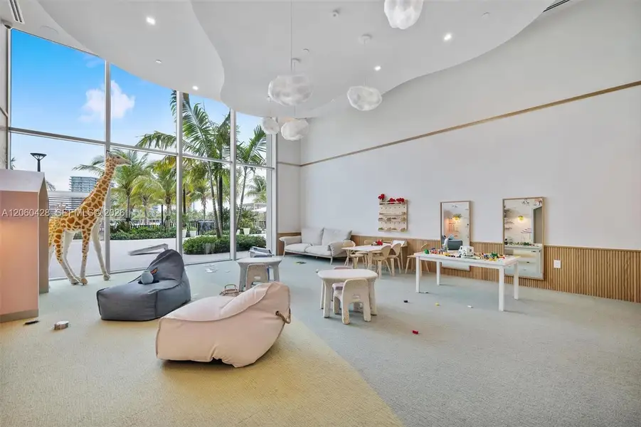 Community amenities in , Miami (Image 52). Community amenities in , Miami (Image 52).