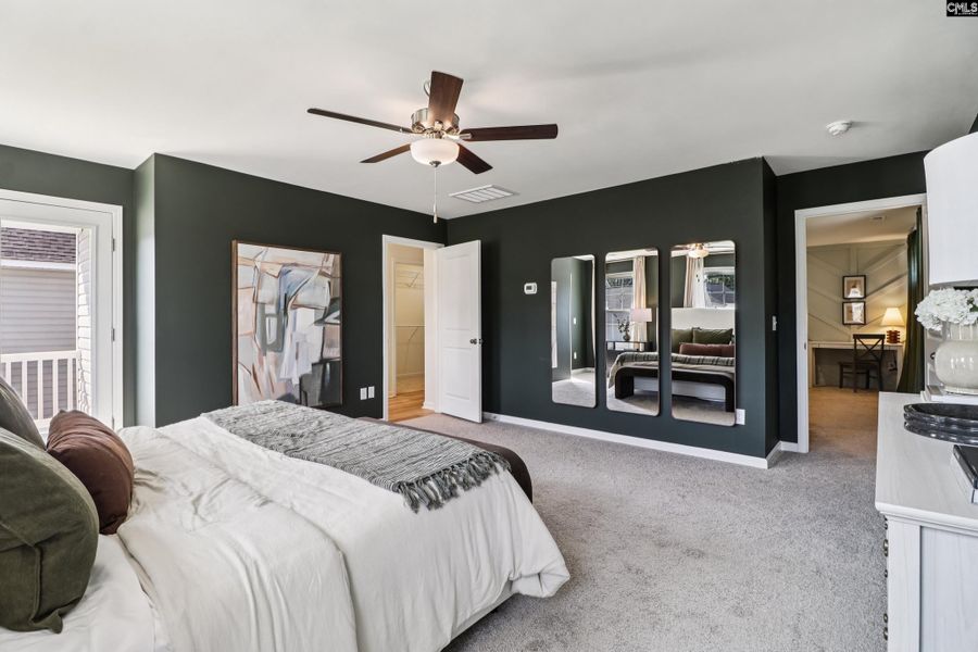Furnished interior view inside a new home in Blythewood Farms, Blythewood (Image 8). Furnished interior view inside a new home in Blythewood Farms, Blythewood (Image 8).
