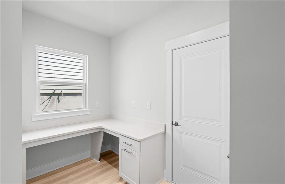 Furnished interior view inside a new home in Hunters Creek, Flowery Branch (Image 5).