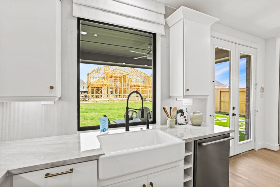 Furnished interior view inside a new home in Jubilee 45', 50', 70', Hockley (Image 17).