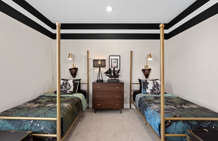 Representative furnished interior of a home built from the Mahogany Grand by Pulte Homes in Avera, Orlando (Image 7).