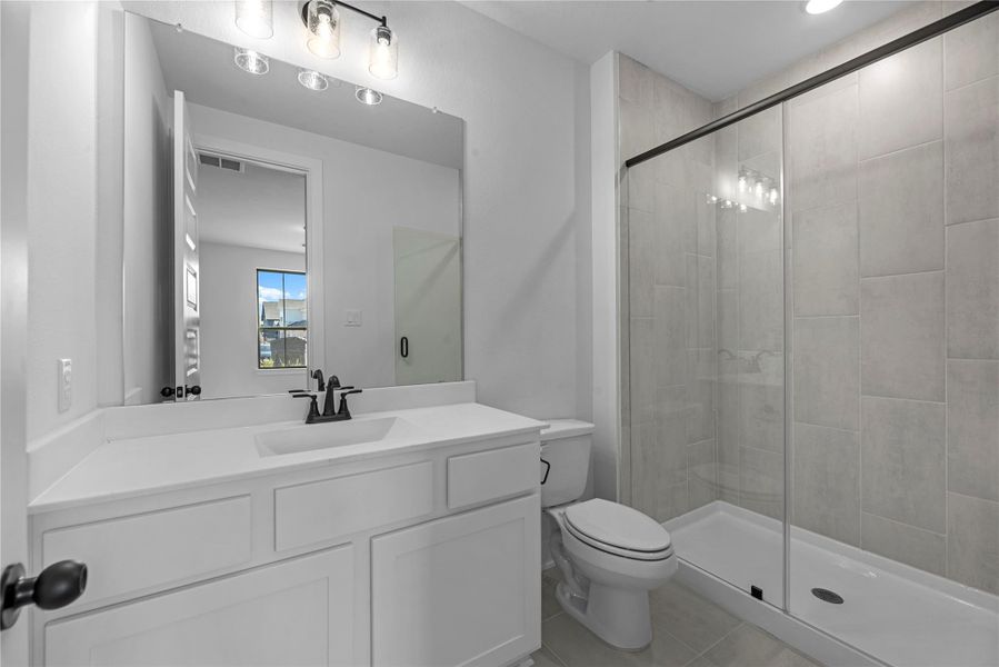 Furnished interior view inside a new home in Fulshear Lakes - 60', Fulshear (Image 13).