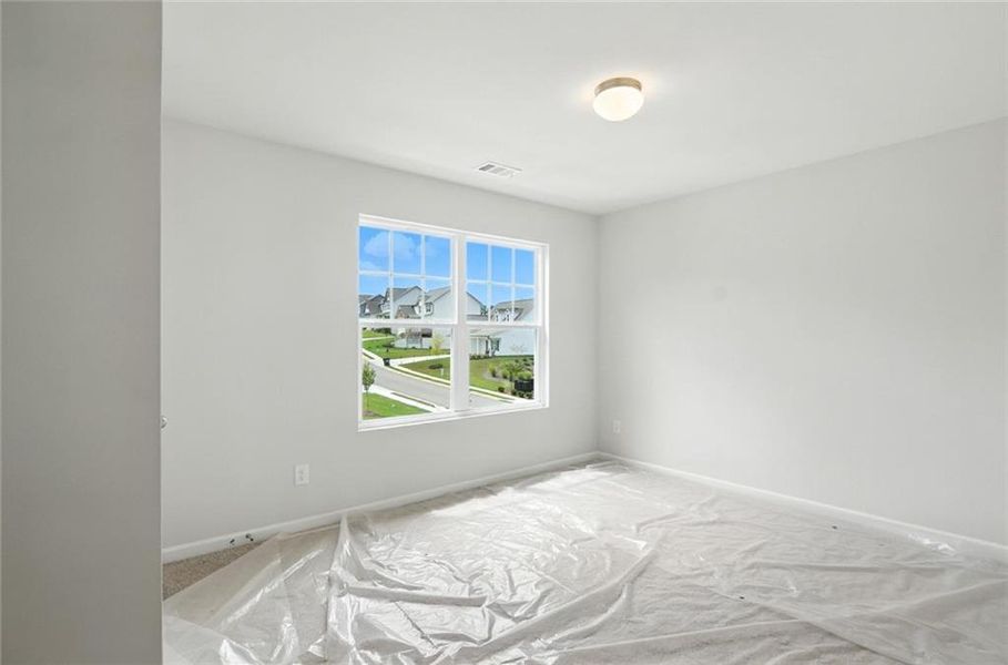 Image 33 of a home in Creekside Landing.