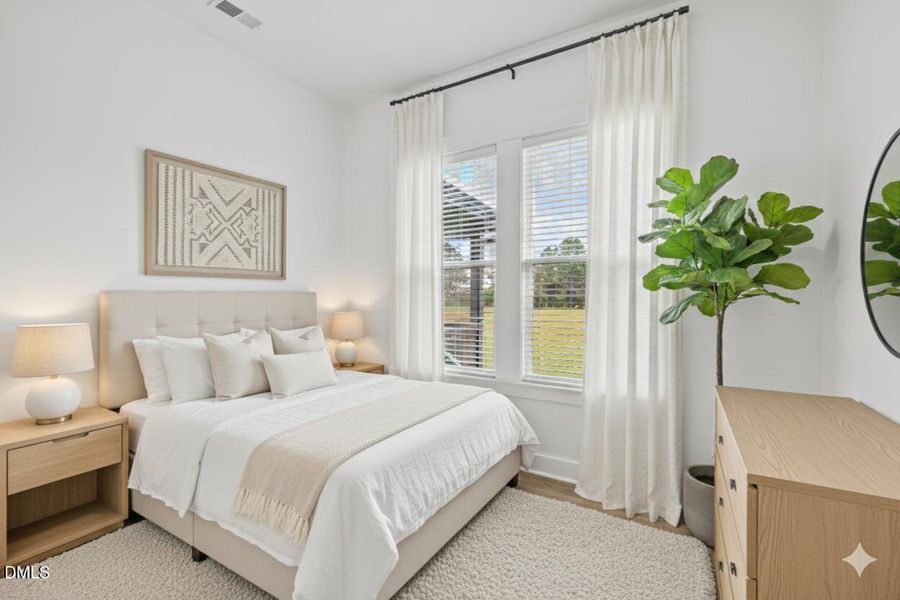 1st Floor Bedroom/Office 1st Floor Bedroom/Office