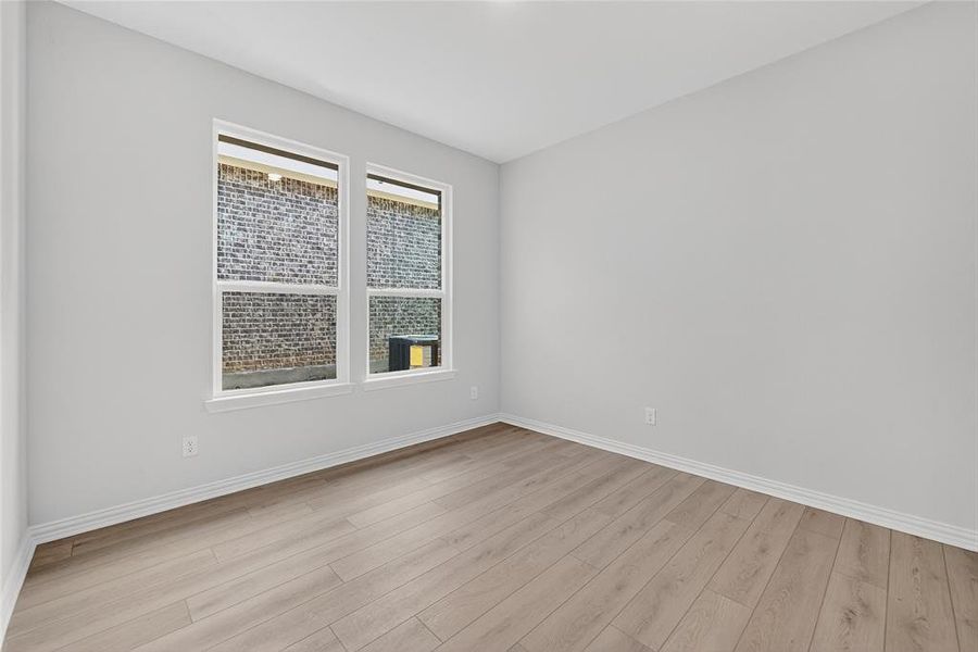 Spacious, unfurnished interior of a new home in Liberty Pointe, Gainesville (Image 35).