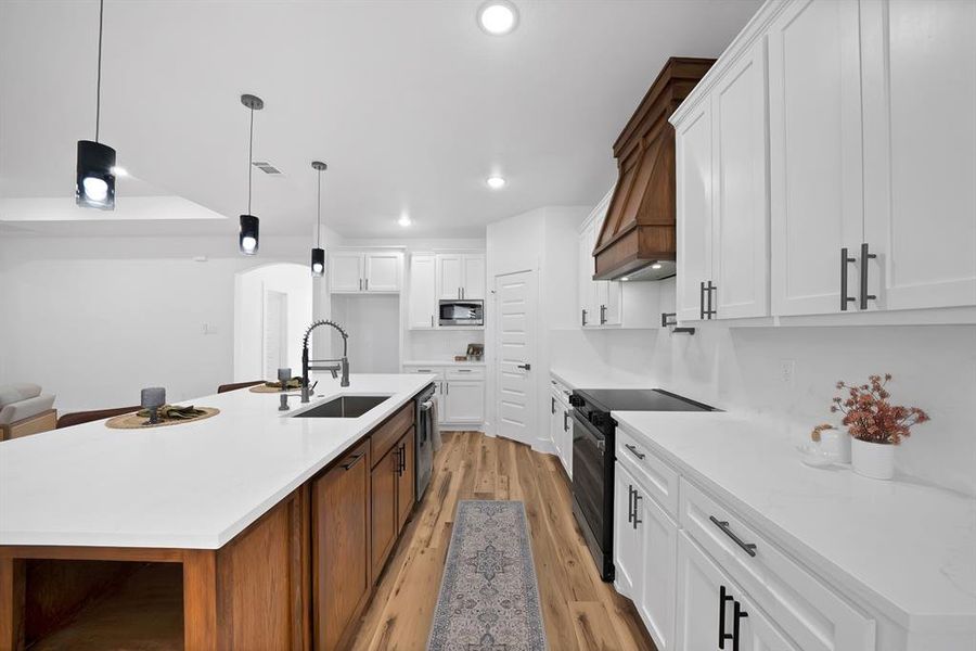 Furnished interior view inside a new home in , Fort Worth (Image 10). Furnished interior view inside a new home in , Fort Worth (Image 10).