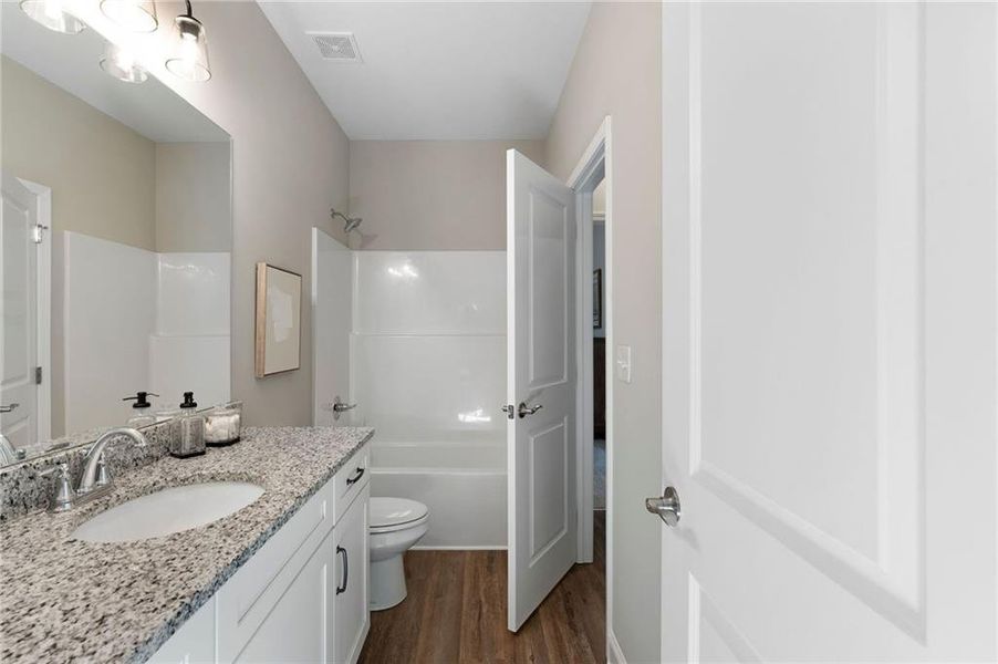 Furnished interior view inside a new home in , Waleska (Image 25).