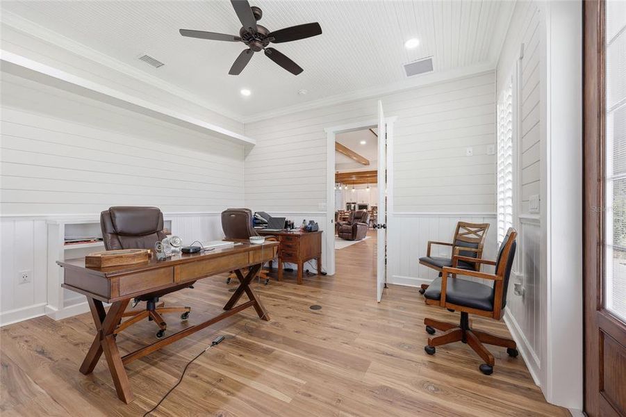 Furnished interior view inside a new home in , Bronson (Image 38).