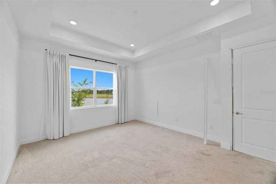 Spacious, unfurnished interior of a new home in Tamarack at Two Rivers, Zephyrhills (Image 50).
