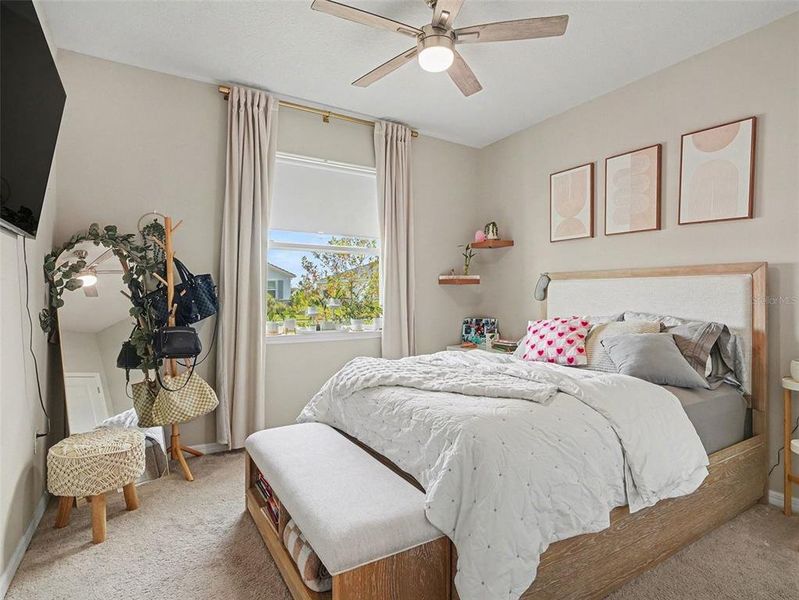 Furnished interior view inside a new home in Star Farms at Lakewood Ranch, Bradenton (Image 13).