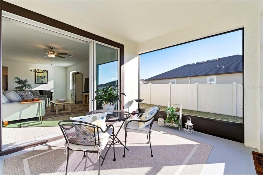 Exterior details and patio area of a home in , San Antonio (Image 4).