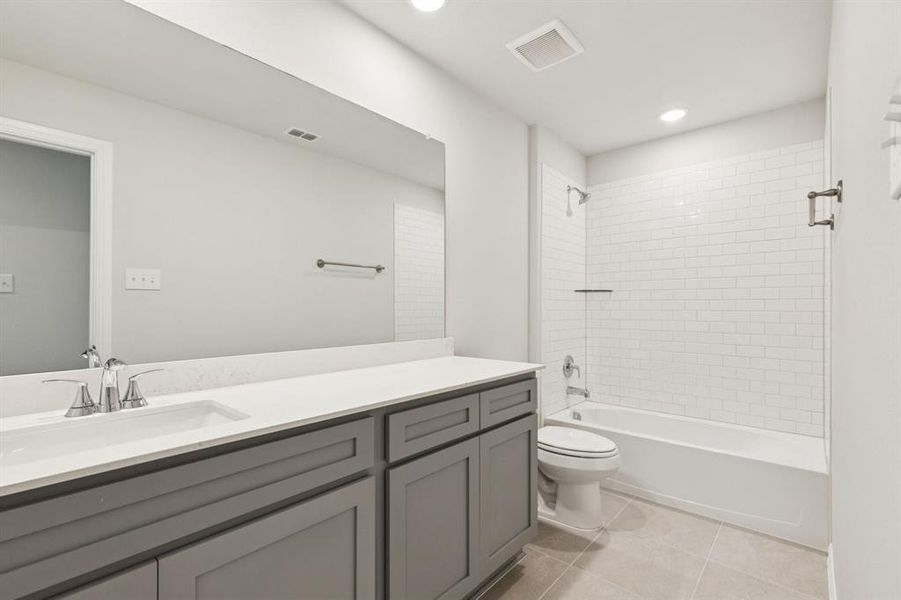 Furnished interior view inside a new home in AnaCapri, Anna (Image 11).