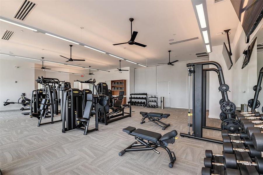 Community amenities in Esplanade at Wiregrass Ranch, Wesley Chapel (Image 60).