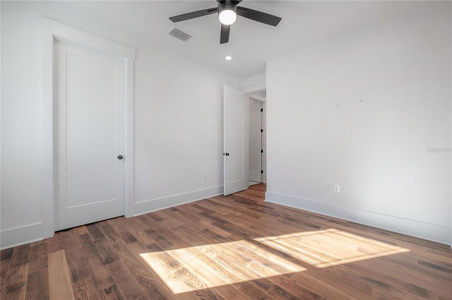 Spacious, unfurnished interior of a new home in , Tampa (Image 25). Spacious, unfurnished interior of a new home in , Tampa (Image 25).