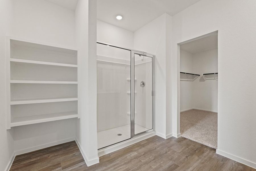 Spacious, unfurnished interior of a new home in Grand Pines, Magnolia (Image 8).